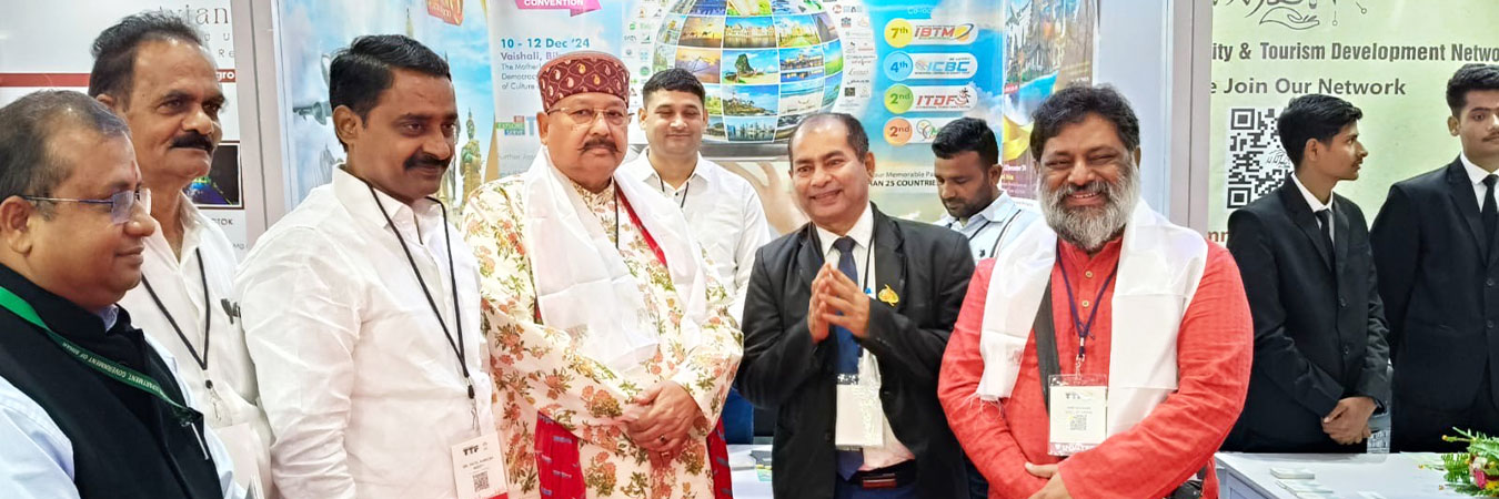 With the Tourism Minister of Uttarakhand and Tourism Chairman of Andhra Pradesh to Discuss 